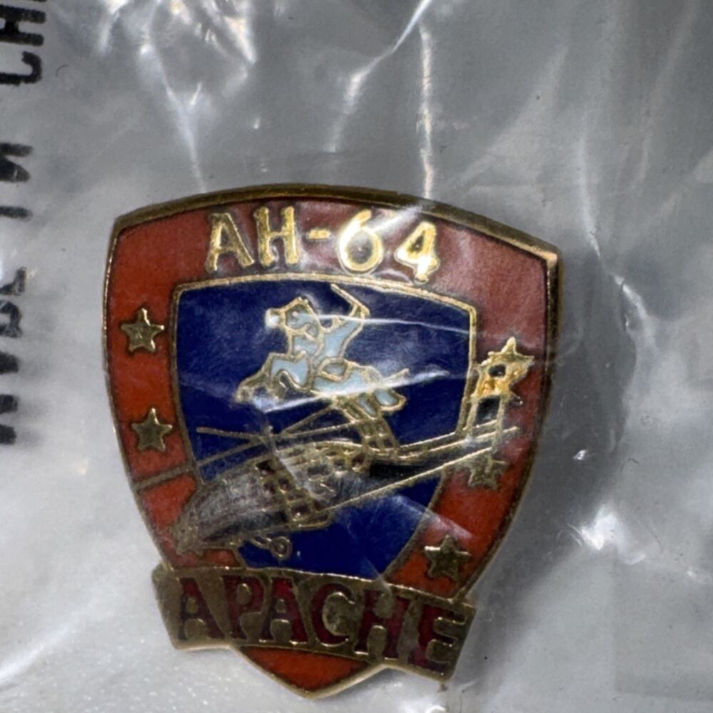US Army Apache AH-64A Attack Helicopter Lapel Pin B-6 NIP